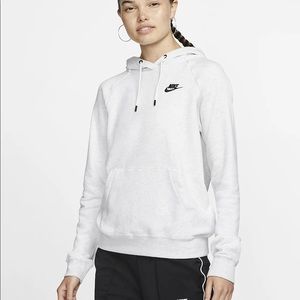 Nike Essential Women’s Fleece Pullover Hoodie